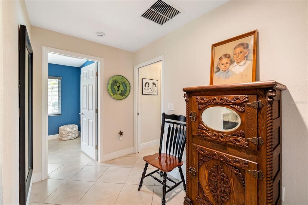 Active With Contract: $600,000 (3 beds, 2 baths, 1919 Square Feet)