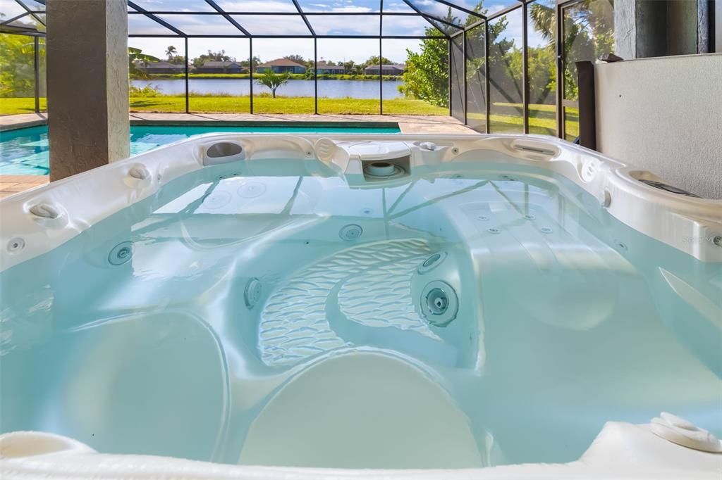 Active With Contract: $600,000 (3 beds, 2 baths, 1919 Square Feet)