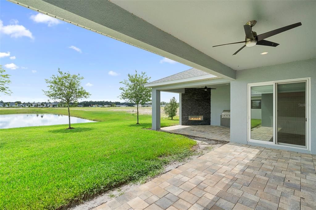 待售: $749,500 (4 贝兹, 3 浴室, 2436 平方英尺)