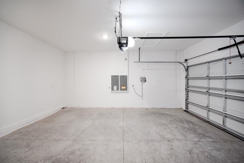 En Venta: $735,999 (5 camas, 4 baños, 3461 Pies cuadrados)