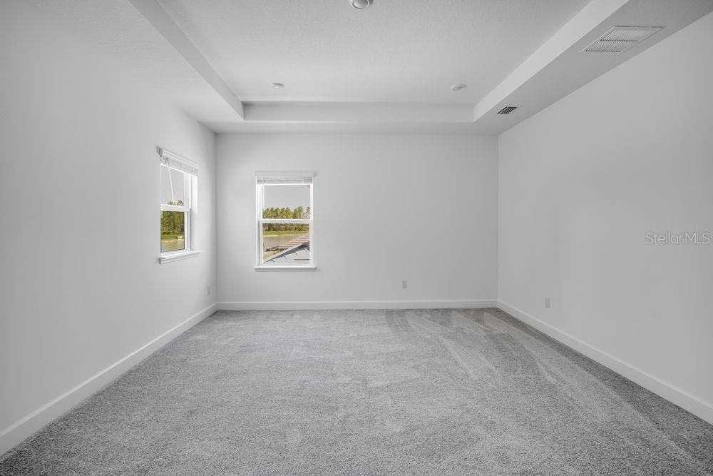 En Venta: $735,999 (5 camas, 4 baños, 3461 Pies cuadrados)