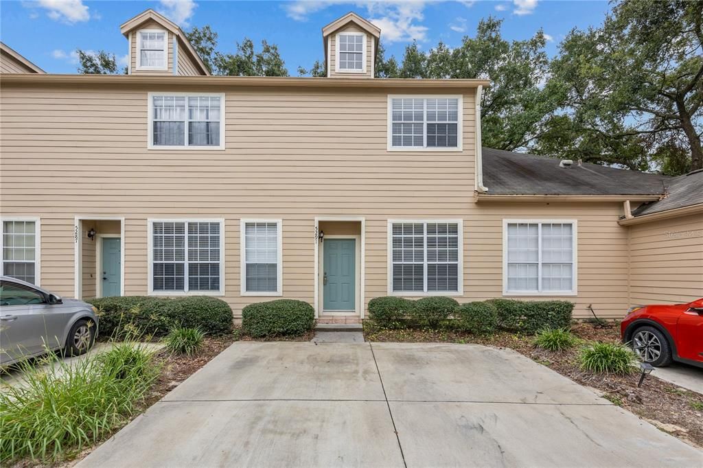 For Sale: $195,000 (2 beds, 2 baths, 1400 Square Feet)