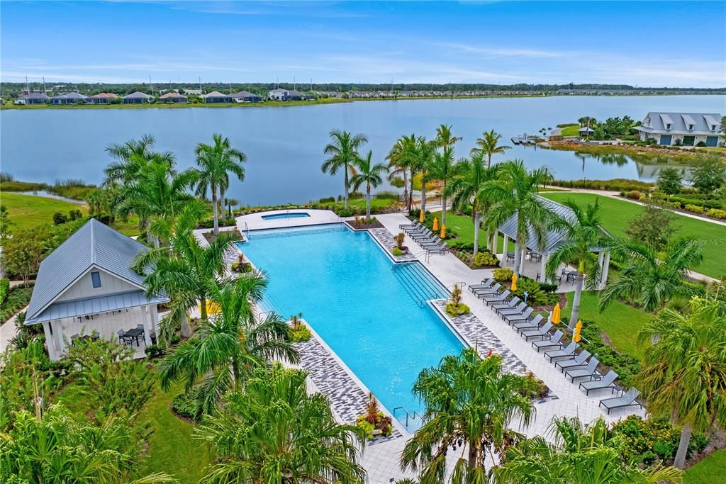 合同活跃: $1,290,000 (3 贝兹, 3 浴室, 2667 平方英尺)