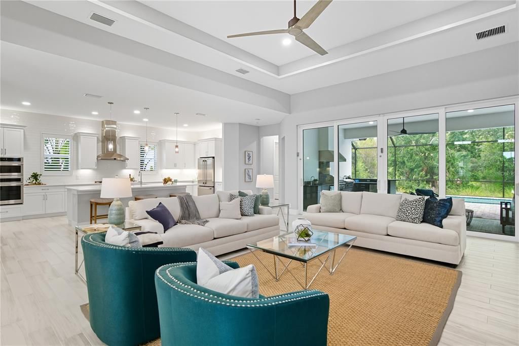 合同活跃: $1,290,000 (3 贝兹, 3 浴室, 2667 平方英尺)