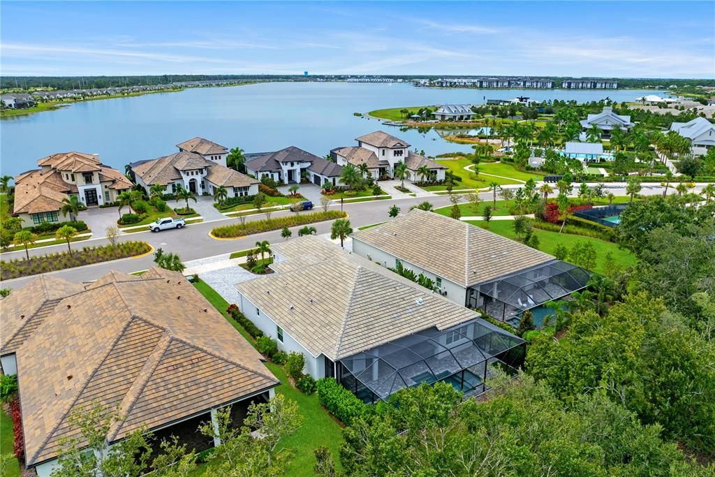 合同活跃: $1,290,000 (3 贝兹, 3 浴室, 2667 平方英尺)