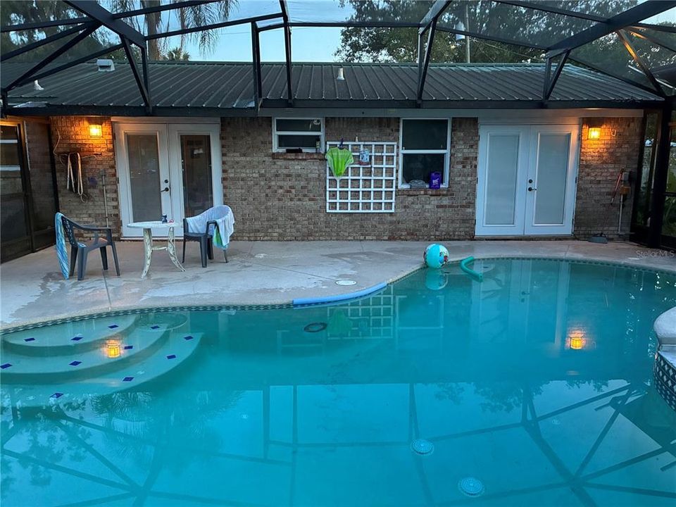 En Venta: $259,000 (3 camas, 2 baños, 1275 Pies cuadrados)