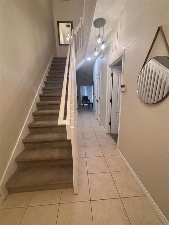 Active With Contract: $1,895 (4 beds, 2 baths, 1400 Square Feet)