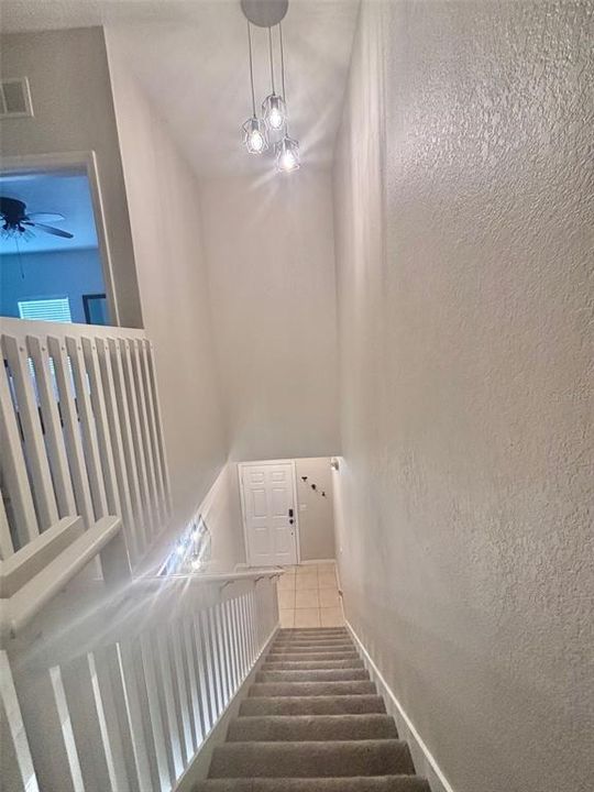 Active With Contract: $1,895 (4 beds, 2 baths, 1400 Square Feet)