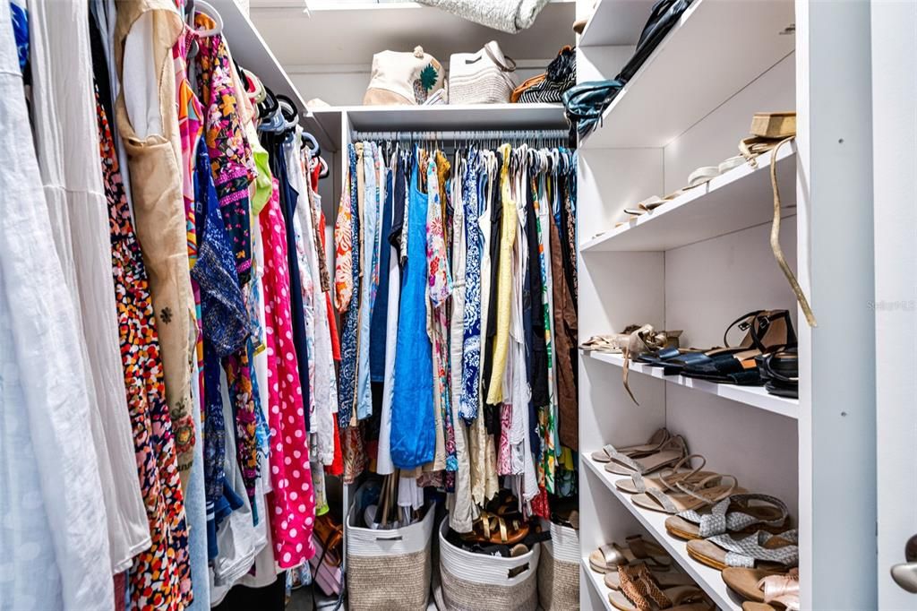 待售: $499,900 (4 贝兹, 3 浴室, 2061 平方英尺)