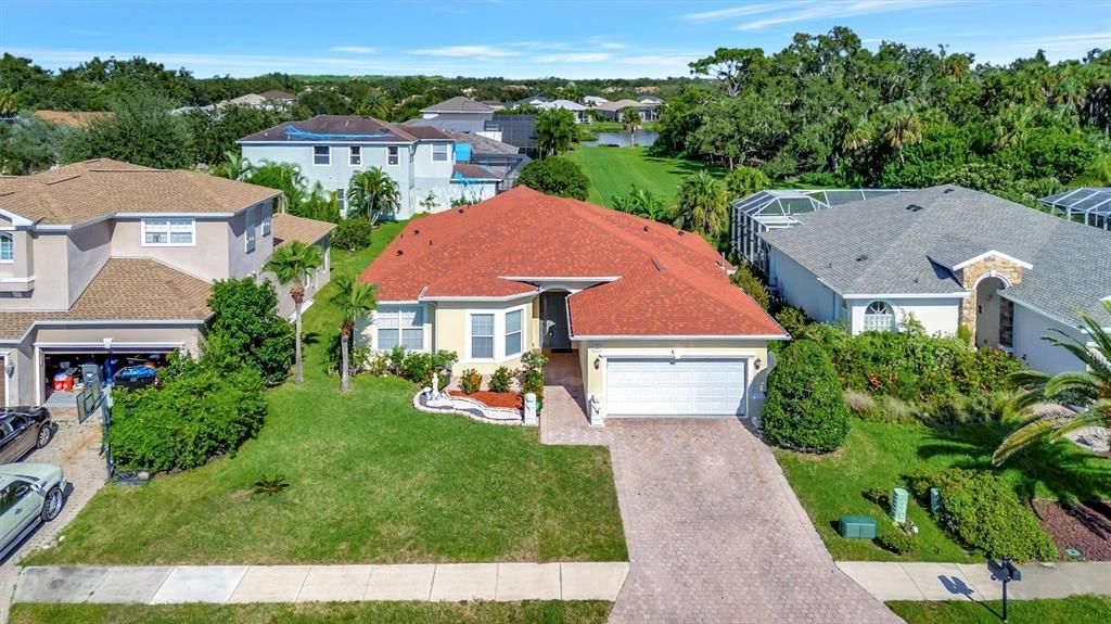 For Rent: $2,885 (4 beds, 2 baths, 2266 Square Feet)