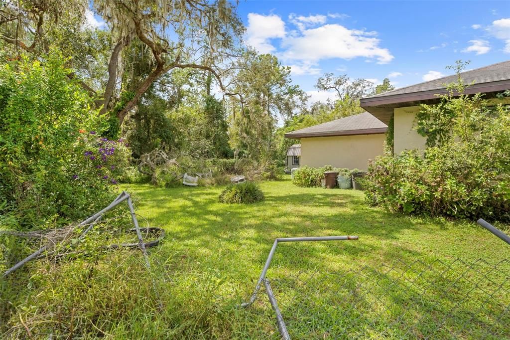 Active With Contract: $175,000 (2 beds, 2 baths, 2055 Square Feet)