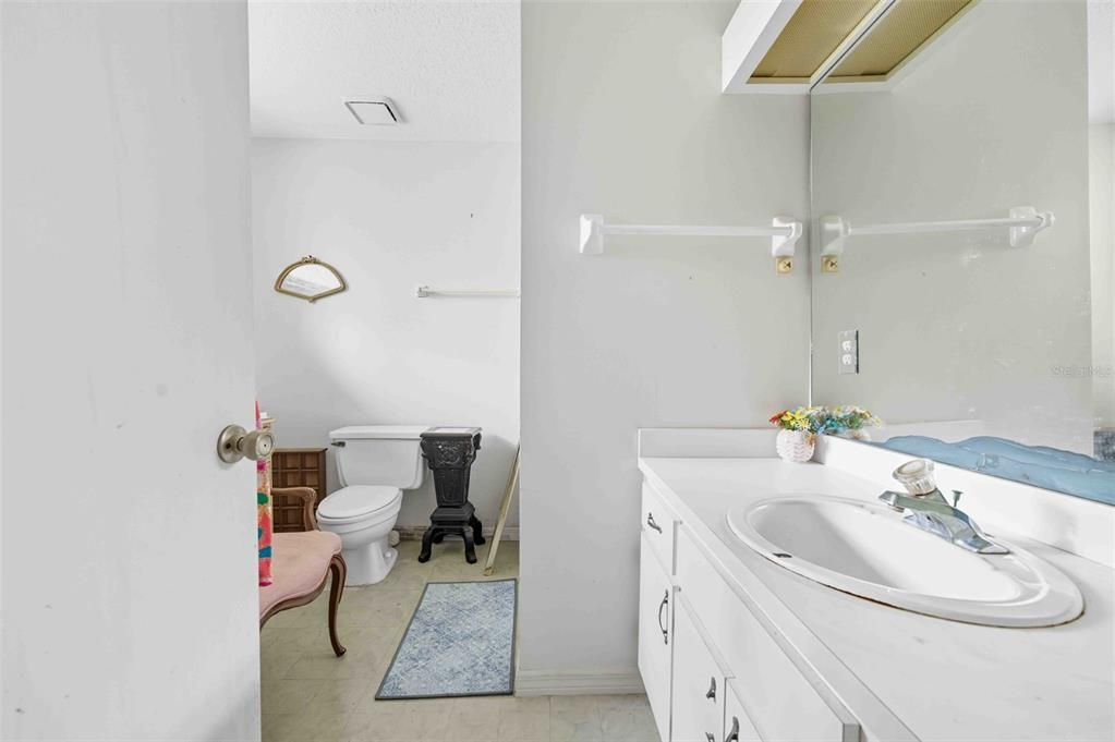 Active With Contract: $175,000 (2 beds, 2 baths, 2055 Square Feet)