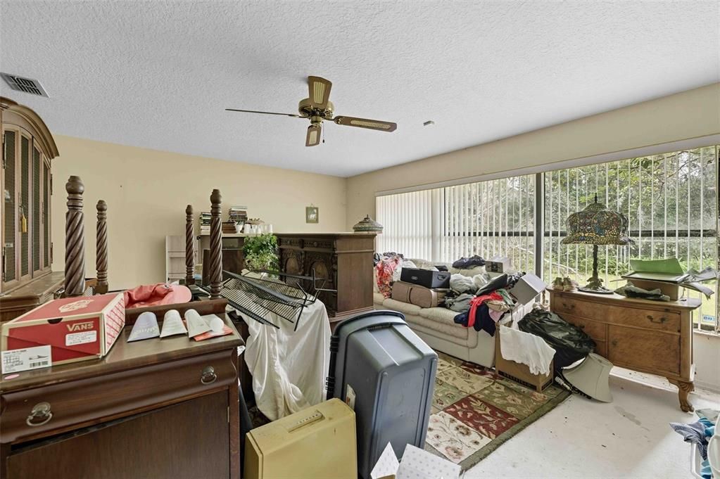 Active With Contract: $175,000 (2 beds, 2 baths, 2055 Square Feet)