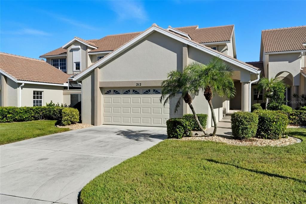 Active With Contract: $419,000 (3 beds, 2 baths, 2224 Square Feet)