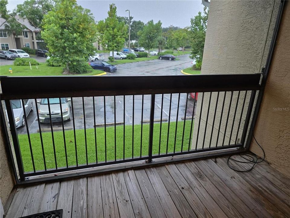 Active With Contract: $2,000 (3 beds, 2 baths, 1272 Square Feet)