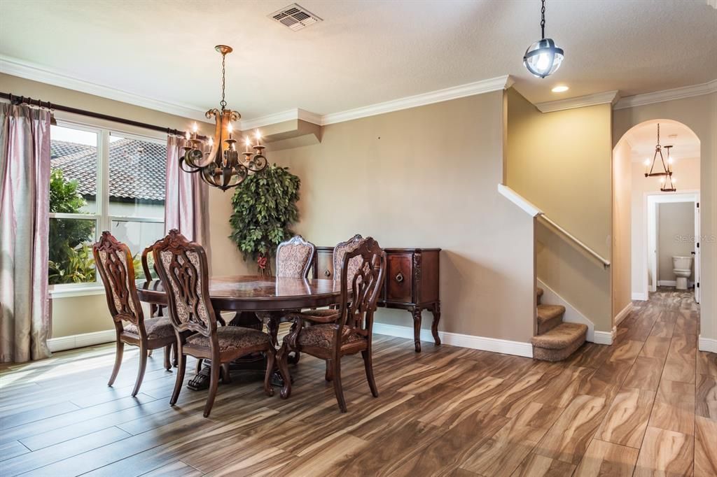 En Venta: $1,324,900 (5 camas, 4 baños, 3945 Pies cuadrados)