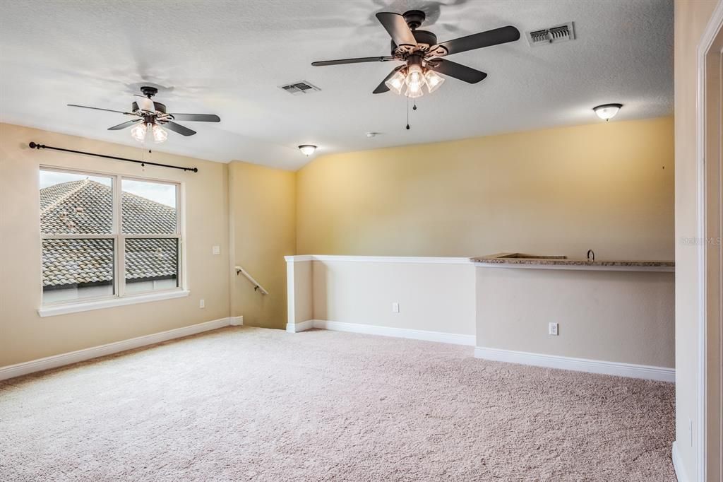 En Venta: $1,324,900 (5 camas, 4 baños, 3945 Pies cuadrados)