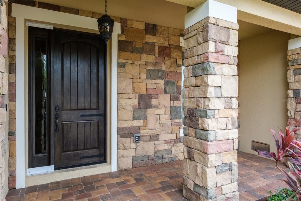 En Venta: $1,324,900 (5 camas, 4 baños, 3945 Pies cuadrados)