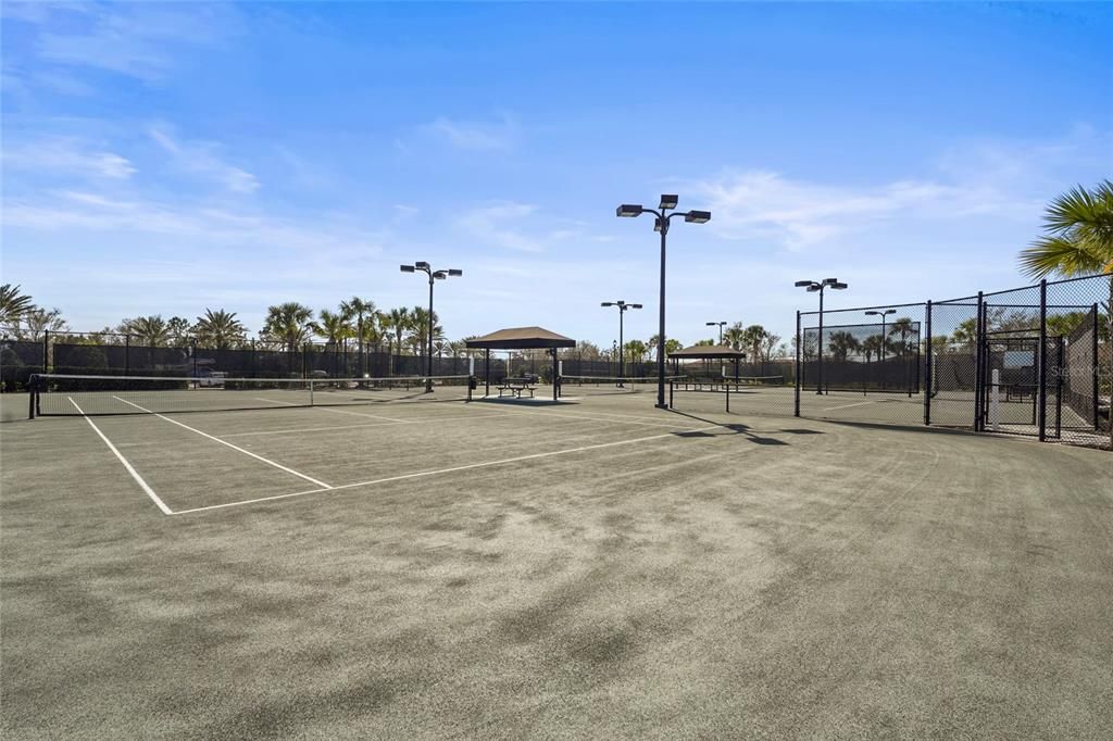 Active With Contract: $740,000 (3 beds, 3 baths, 2275 Square Feet)