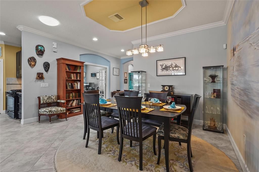 Active With Contract: $740,000 (3 beds, 3 baths, 2275 Square Feet)