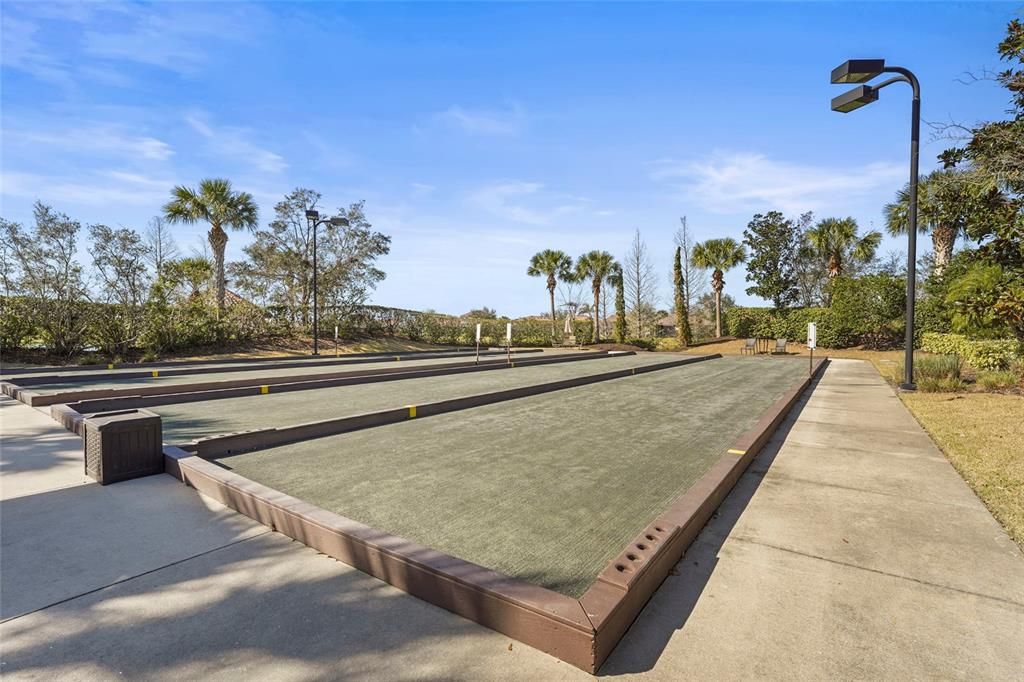 Active With Contract: $740,000 (3 beds, 3 baths, 2275 Square Feet)