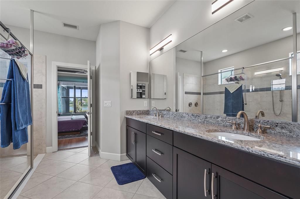 Active With Contract: $740,000 (3 beds, 3 baths, 2275 Square Feet)