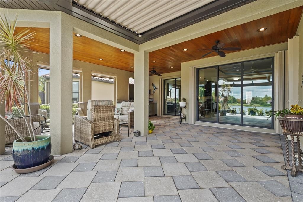 Active With Contract: $740,000 (3 beds, 3 baths, 2275 Square Feet)