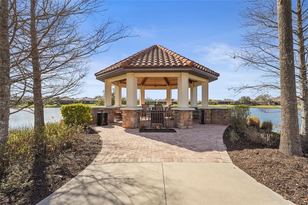 Active With Contract: $740,000 (3 beds, 3 baths, 2275 Square Feet)