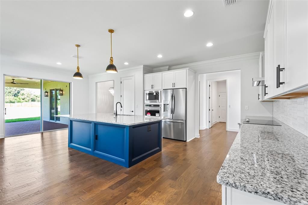 На продажу: $789,000 (4 спален, 3 ванн, 3153 Квадратных фут)