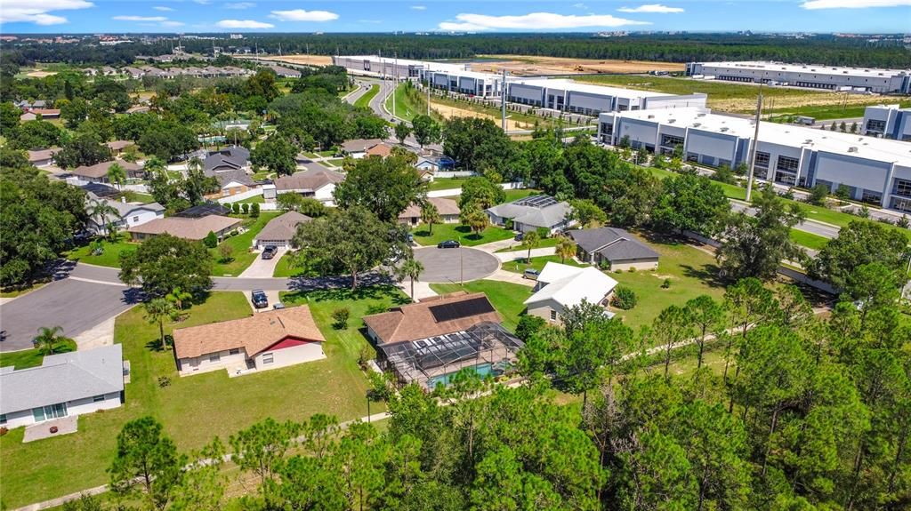 Activo con contrato: $412,000 (3 camas, 2 baños, 1460 Pies cuadrados)