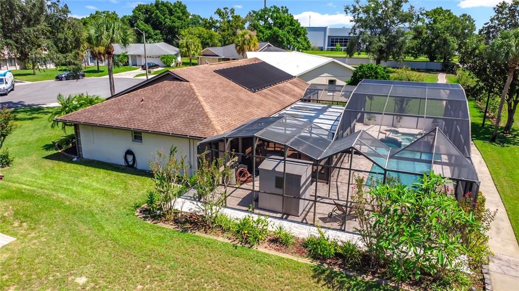 Activo con contrato: $412,000 (3 camas, 2 baños, 1460 Pies cuadrados)