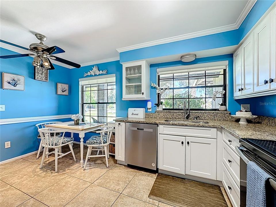 Activo con contrato: $412,000 (3 camas, 2 baños, 1460 Pies cuadrados)