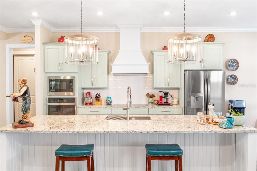 待售: $620,000 (3 贝兹, 2 浴室, 2234 平方英尺)