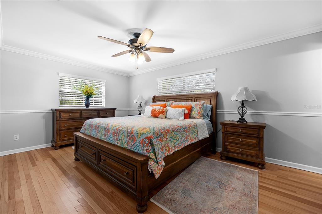 На продажу: $525,000 (5 спален, 2 ванн, 2398 Квадратных фут)