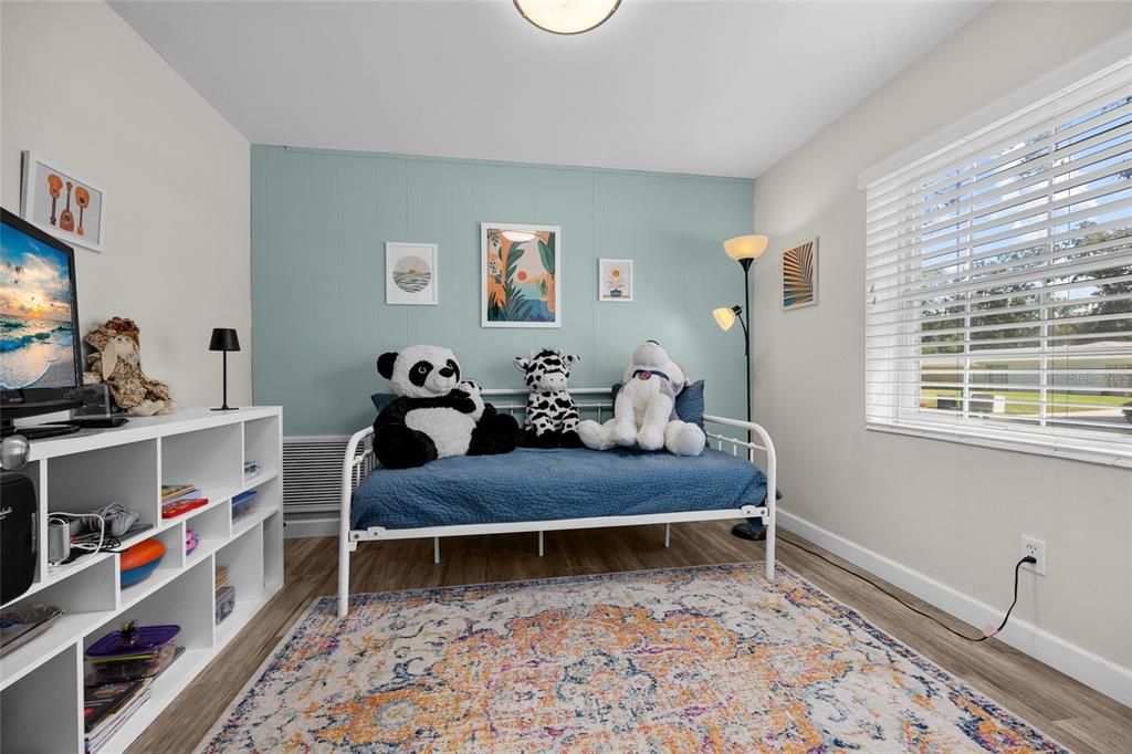 На продажу: $525,000 (5 спален, 2 ванн, 2398 Квадратных фут)