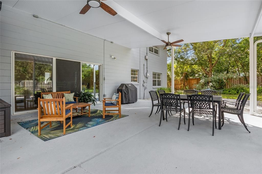 На продажу: $525,000 (5 спален, 2 ванн, 2398 Квадратных фут)