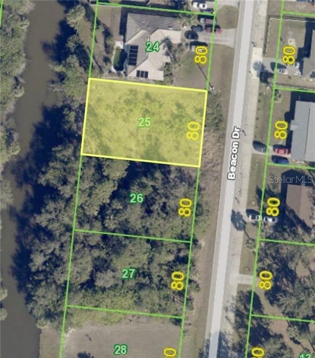 На продажу: $41,900 (0.23 acres)