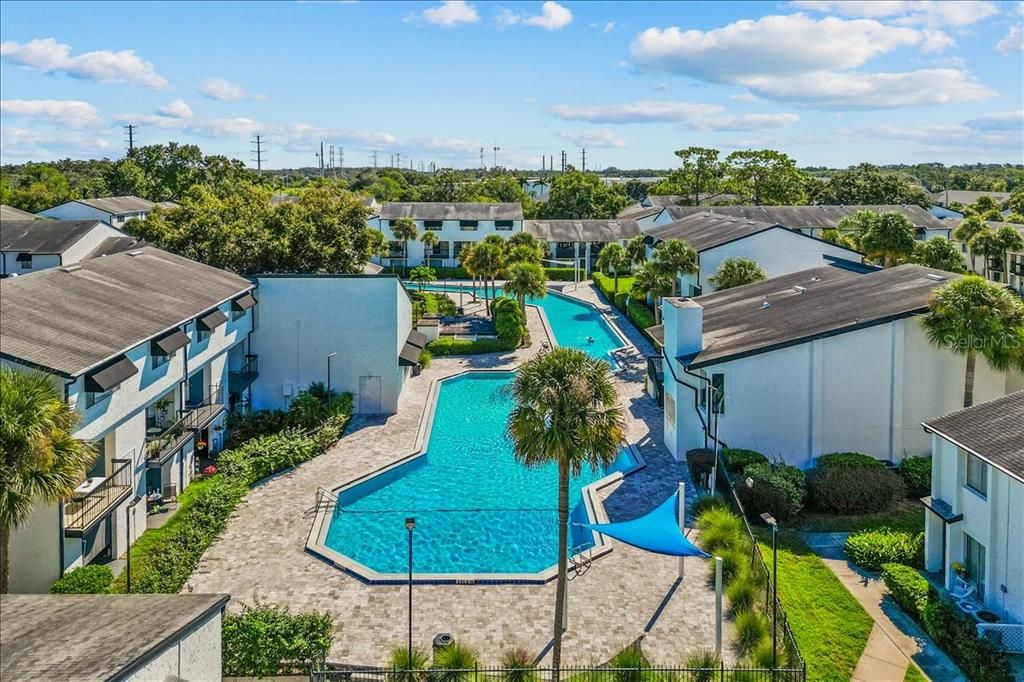 Под контрактом: $154,500 (2 спален, 1 ванн, 1214 Квадратных фут)