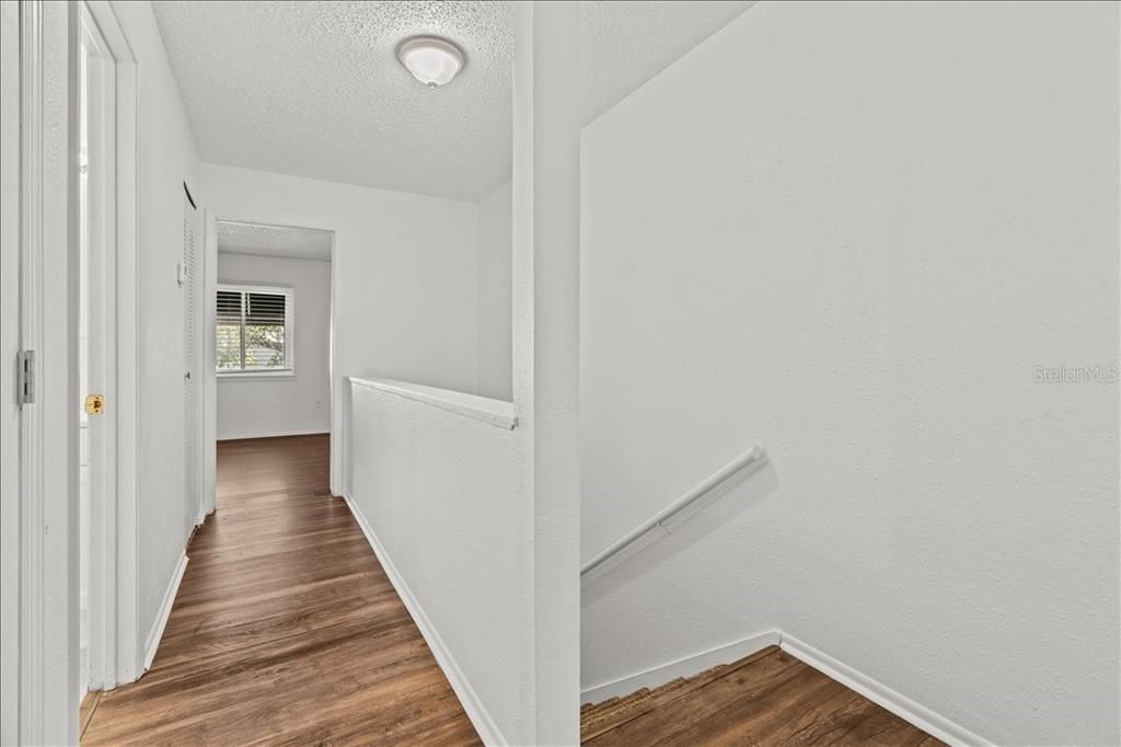 Под контрактом: $154,500 (2 спален, 1 ванн, 1214 Квадратных фут)