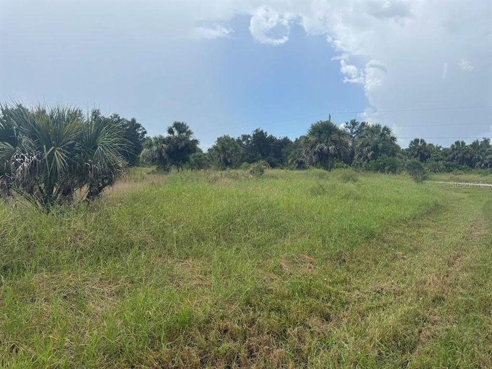 待售: $41,900 (0.48 acres)