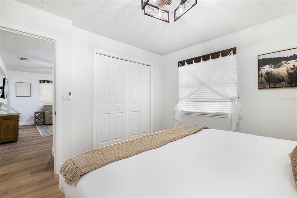 En Venta: $899,000 (8 camas, 0 baños, 3300 Pies cuadrados)