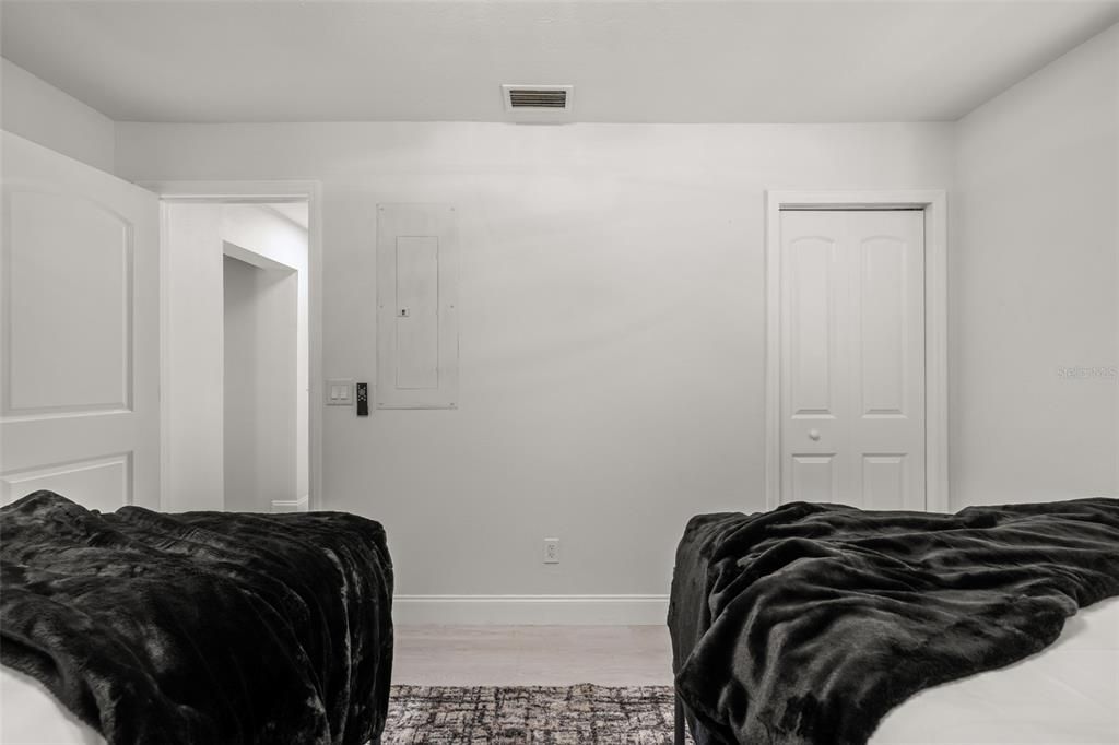 En Venta: $899,000 (8 camas, 0 baños, 3300 Pies cuadrados)