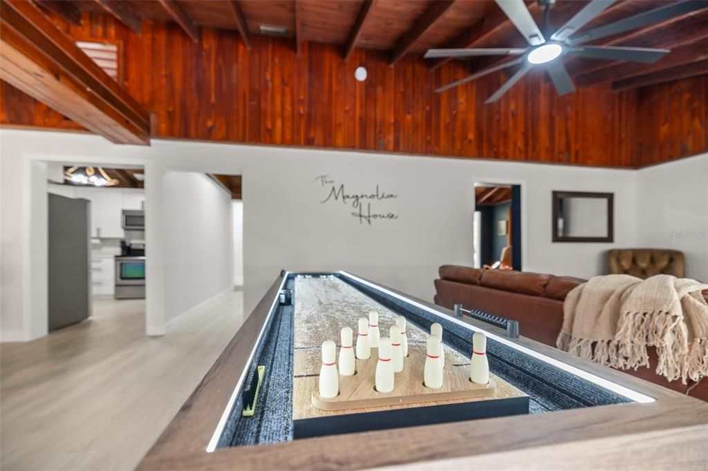 En Venta: $899,000 (8 camas, 0 baños, 3300 Pies cuadrados)