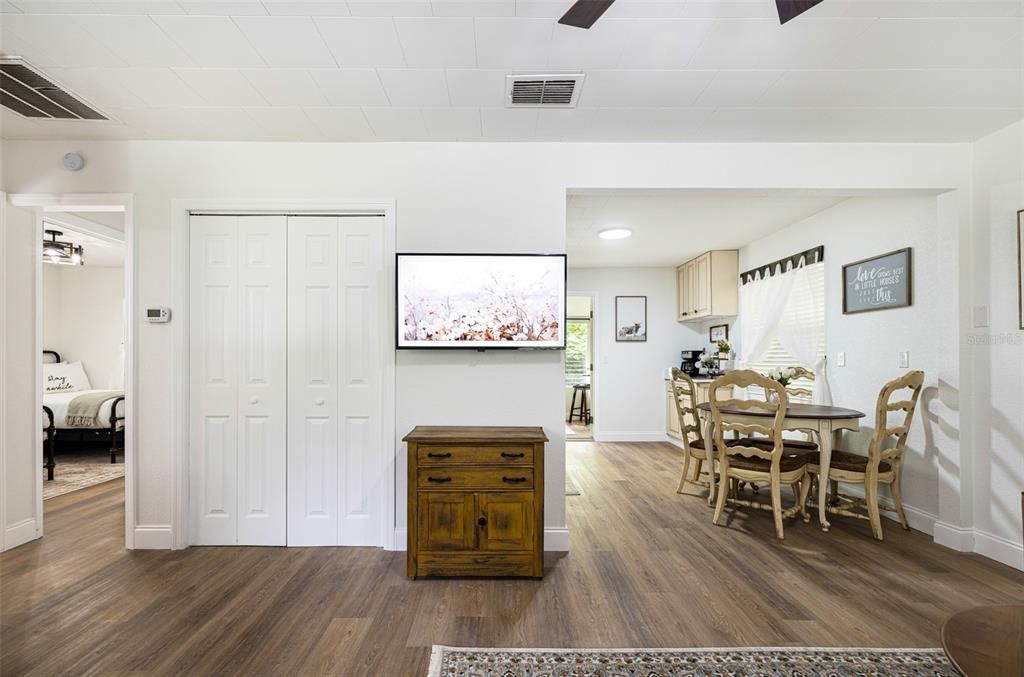 En Venta: $899,000 (8 camas, 0 baños, 3300 Pies cuadrados)