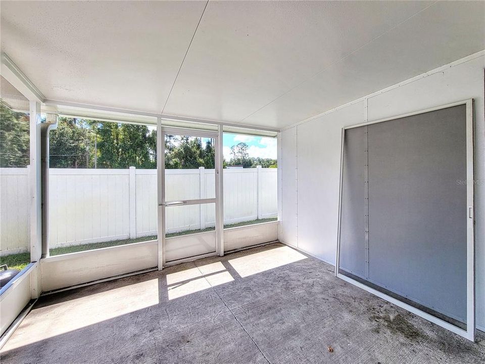 На продажу: $265,000 (3 спален, 2 ванн, 1635 Квадратных фут)