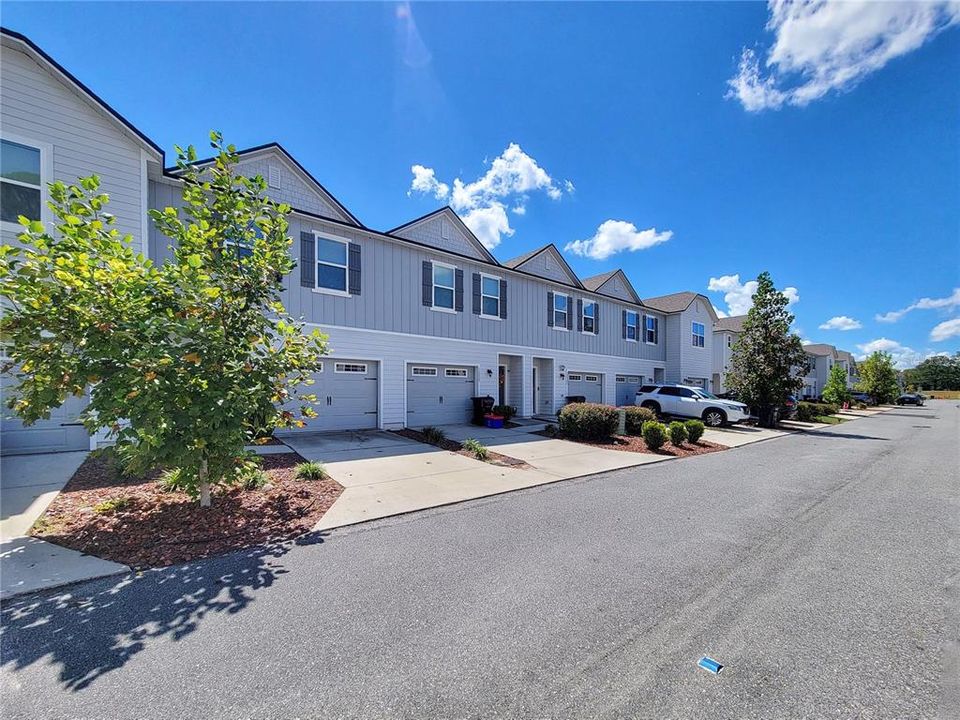 На продажу: $265,000 (3 спален, 2 ванн, 1635 Квадратных фут)