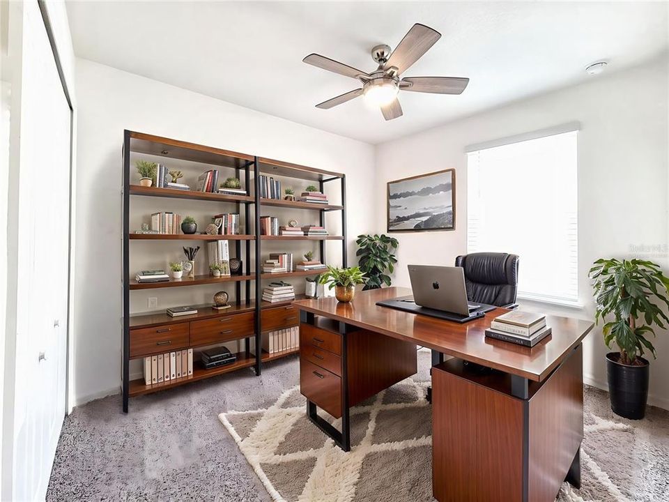 На продажу: $265,000 (3 спален, 2 ванн, 1635 Квадратных фут)