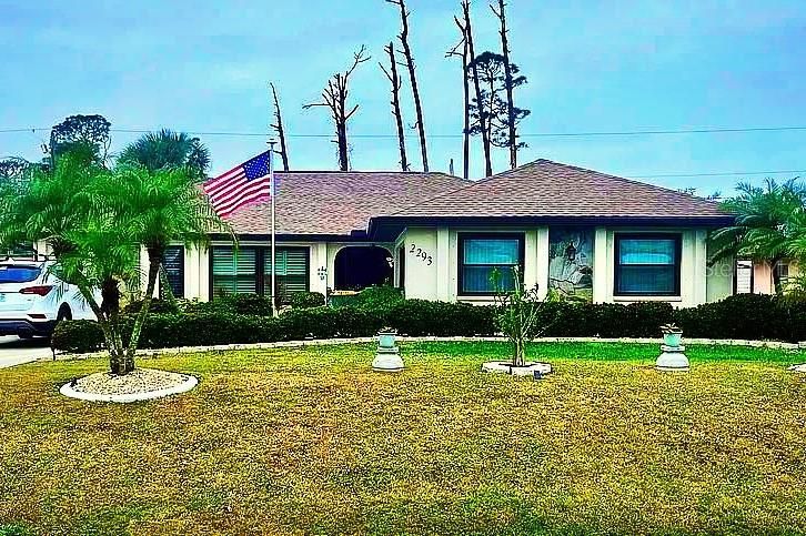 Recently Sold: $325,000 (3 beds, 2 baths, 1456 Square Feet)