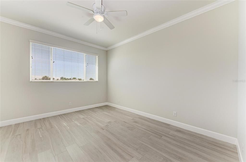 На продажу: $1,595,000 (9 спален, 0 ванн, 5691 Квадратных фут)