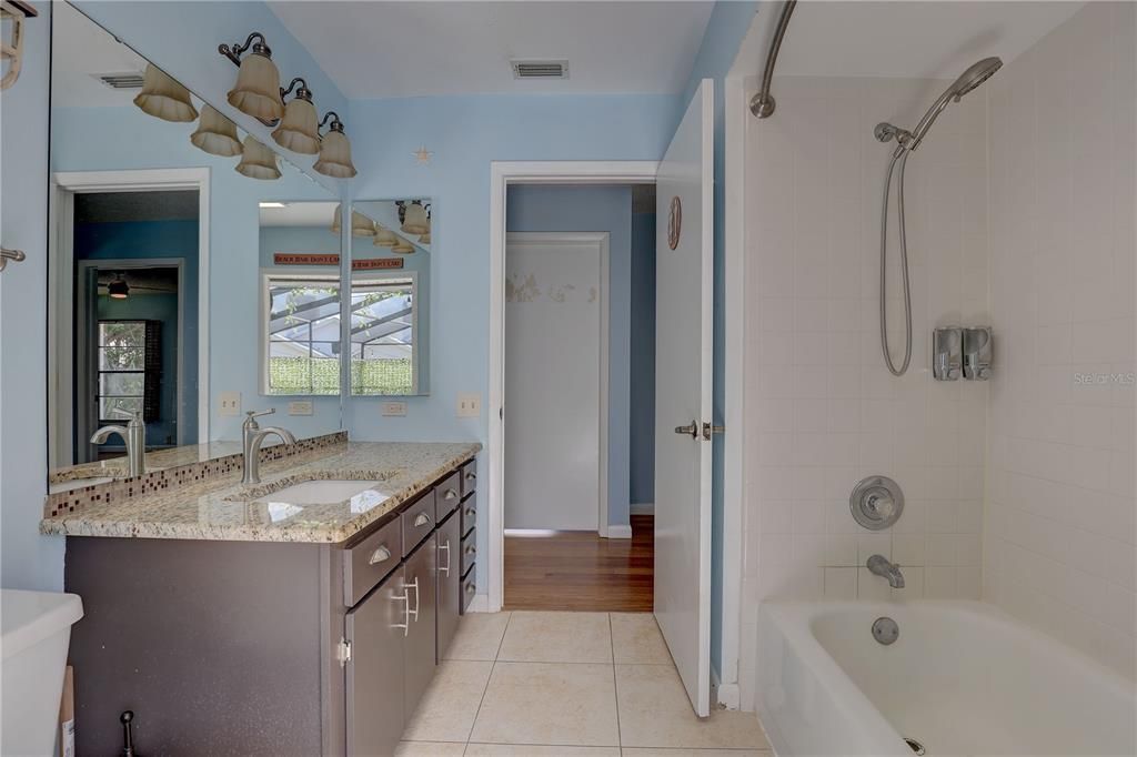 В аренду: $3,000 (4 спален, 2 ванн, 2327 Квадратных фут)